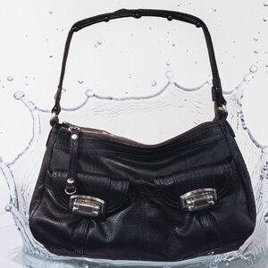 B. Makowsky leather bag 💞